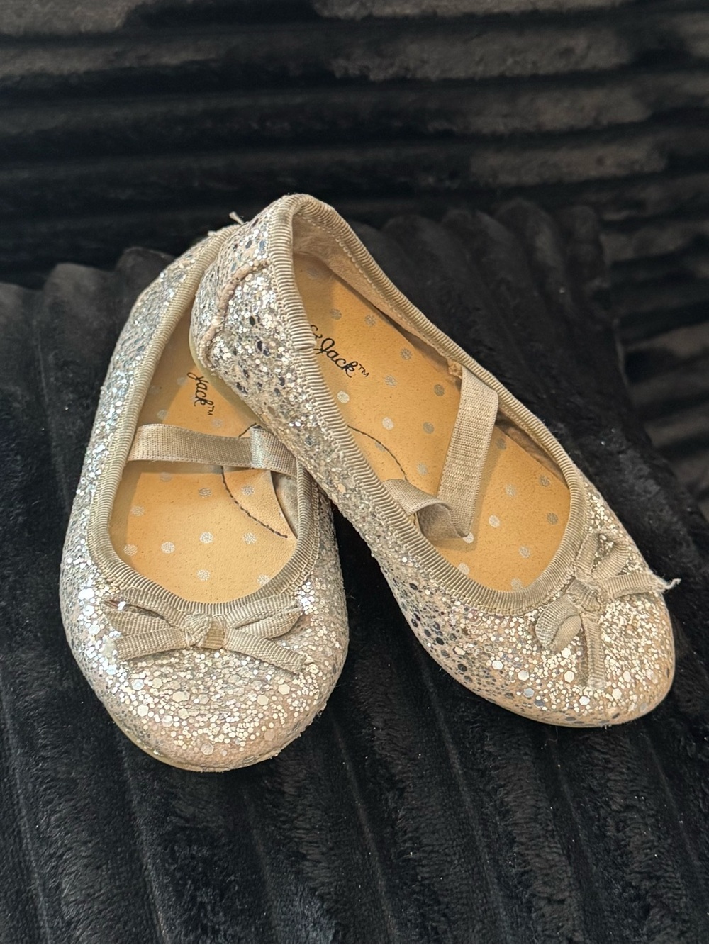Cat & Jack Silver Glitter Ballet Flats with Bow
